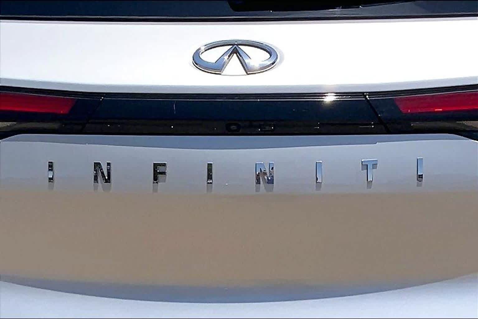 Used 2023 INFINITI QX60 Pure FWD image 31