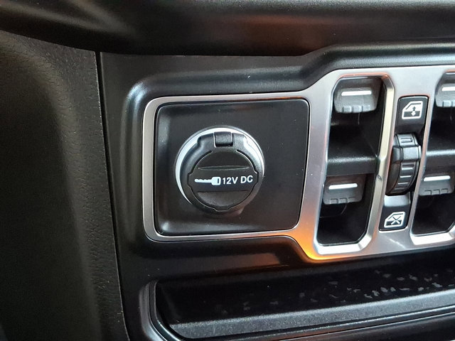 Used 2021 Jeep Wrangler Unlimited Sport image 28