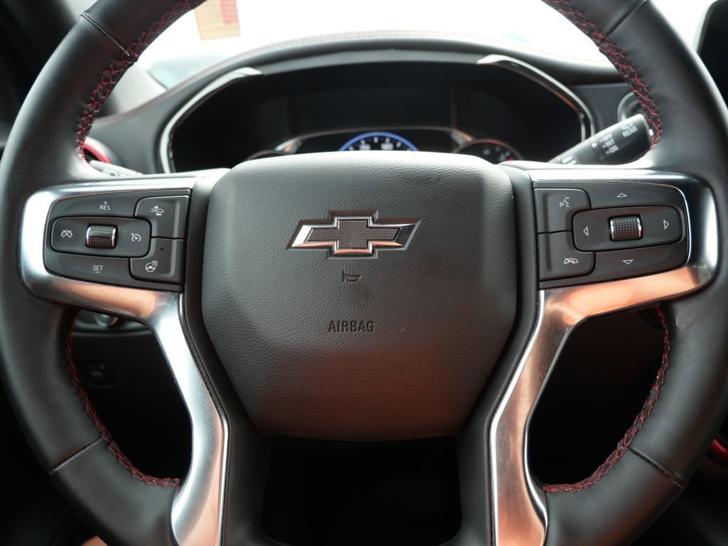 Used 2025 Chevrolet Blazer RS image 24