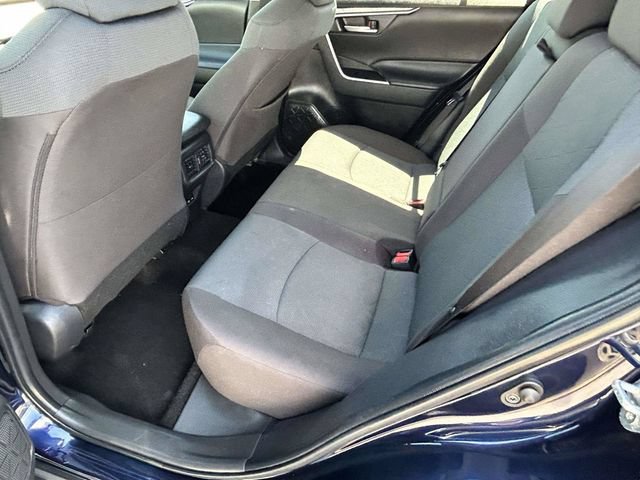 Used 2025 Toyota RAV4 XLE FWD image 24