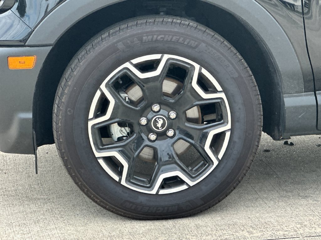 Certified 2025 Ford Bronco Sport Outer Banks w/ Outer Banks Tech Package+ AWD/4WD image 27