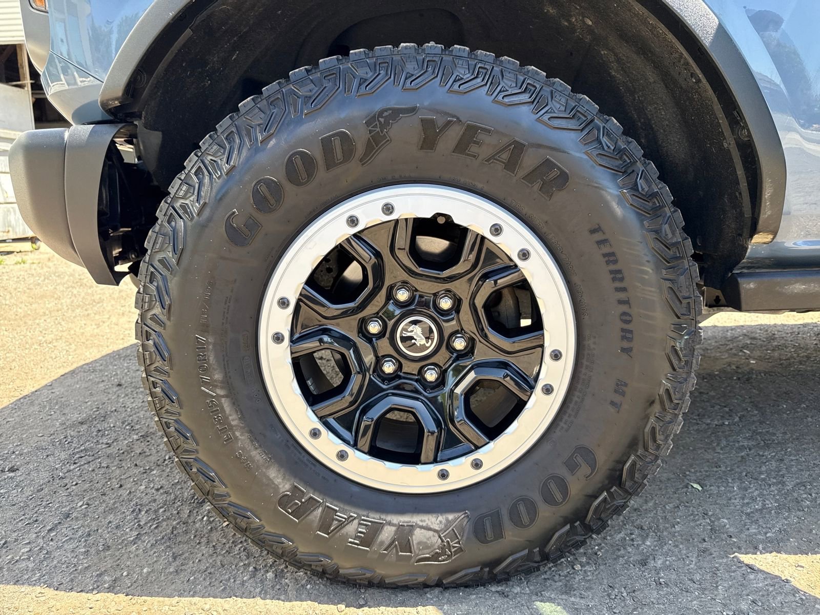 Certified 2023 Ford Bronco Badlands w/ Sasquatch Package AWD/4WD image 27