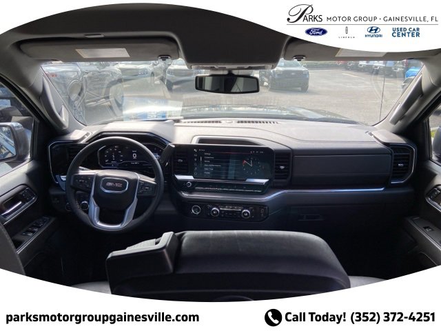 Used 2024 GMC Sierra 1500 SLT image 15