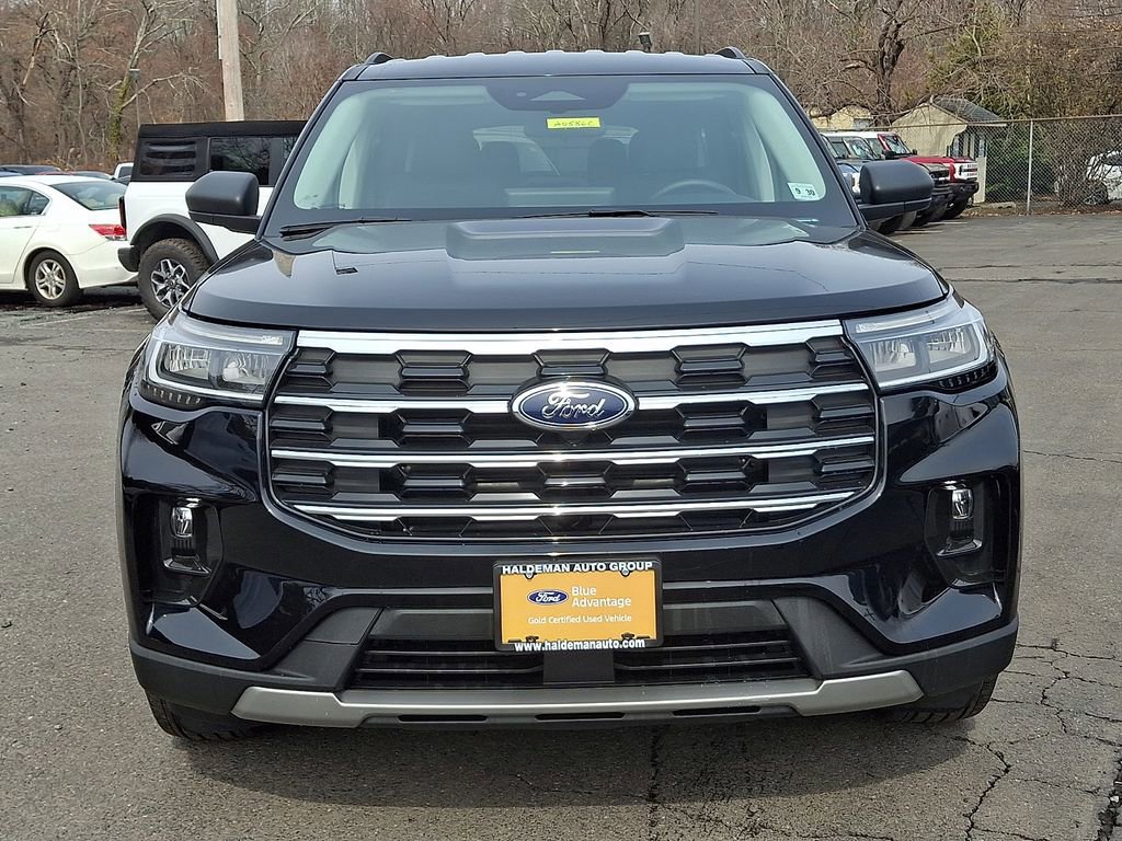 Certified 2025 Ford Explorer Active w/ Active Comfort Package image 8