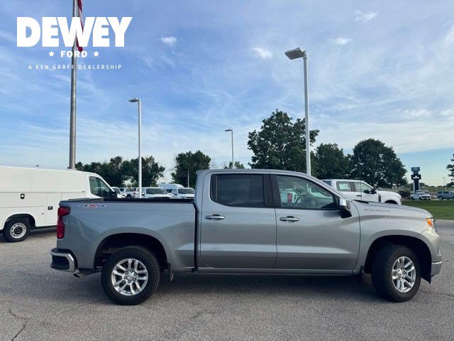 Used 2024 Chevrolet Silverado 1500 LT w/ Protection Package AWD/4WD image 9