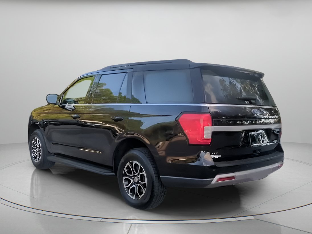Certified 2024 Ford Expedition XLT RWD image 22
