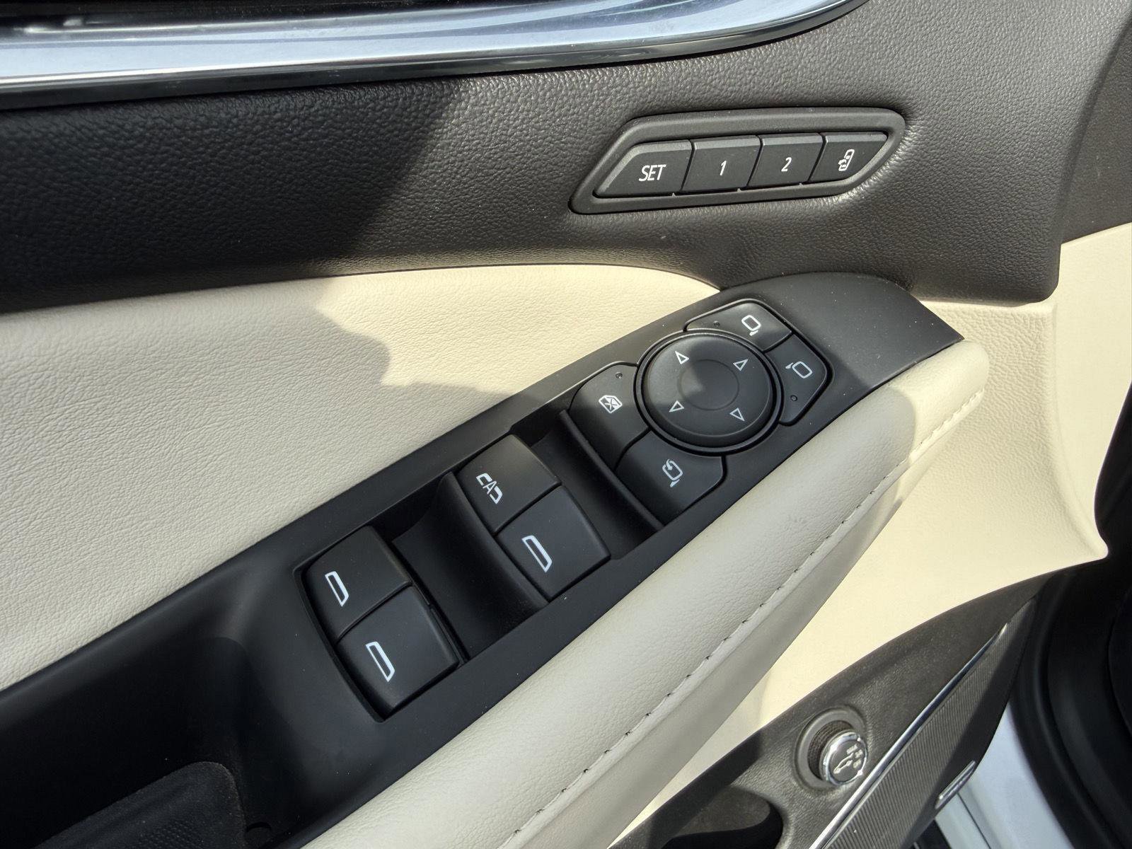 Used 2023 Buick Enclave Avenir w/ Trailering Package, 5000 lbs. image 14