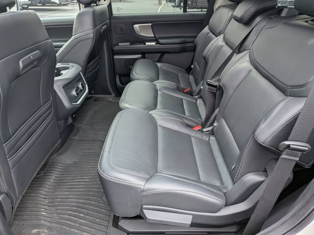 Certified 2025 Ford Expedition Platinum w/ Driver's Package AWD/4WD image 20