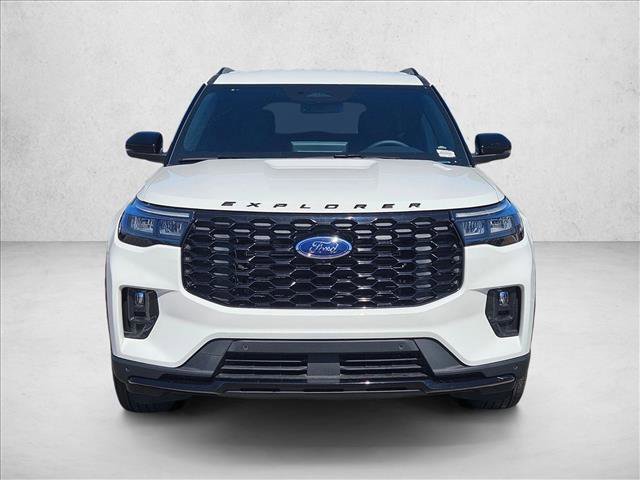Certified 2025 Ford Explorer ST-Line w/ Premium Package RWD image 2