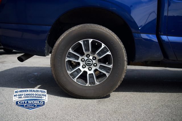 Used 2023 Nissan Titan SV AWD/4WD image 7