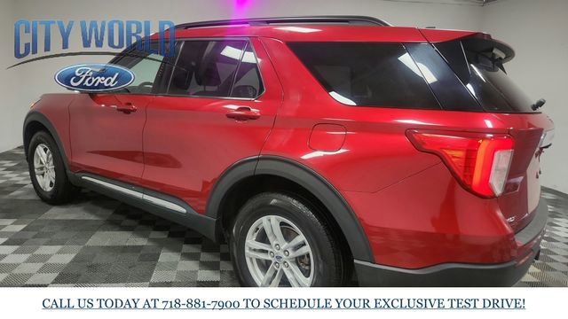 Certified 2022 Ford Explorer XLT w/ Equipment Group 202A image 7