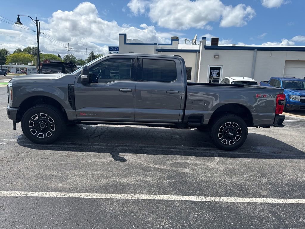 Certified 2025 Ford F350 Platinum AWD/4WD image 6