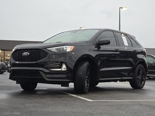 Certified 2024 Ford Edge ST-Line AWD/4WD image 9