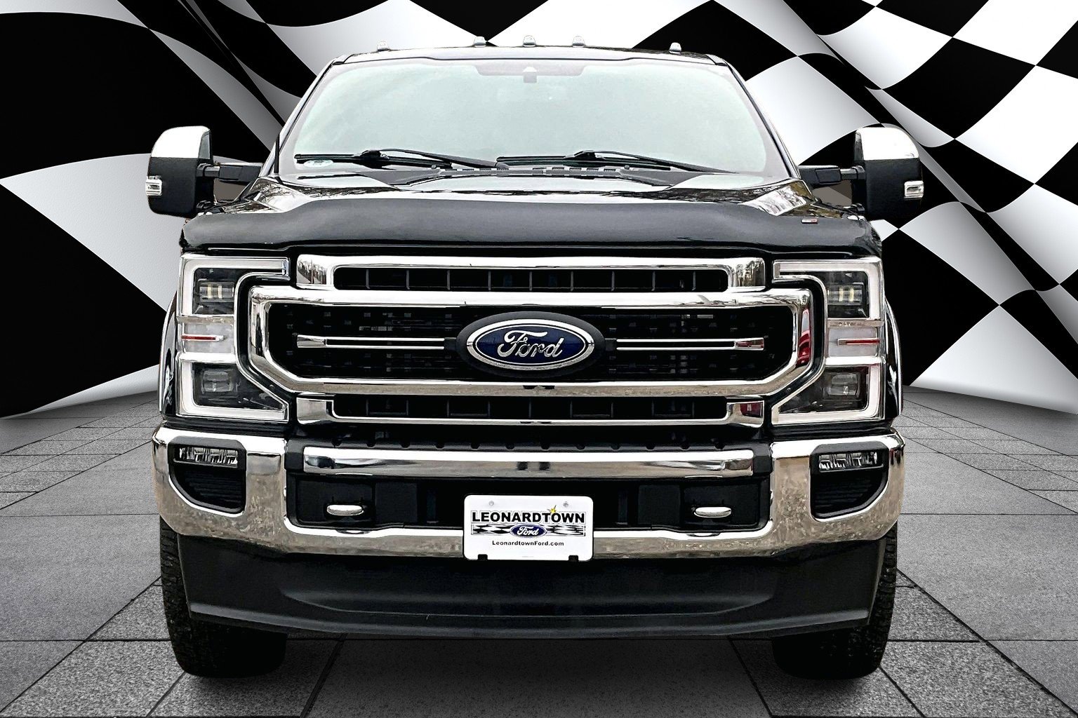 Certified 2022 Ford F350 Lariat w/ Lariat Ultimate Package AWD/4WD image 3