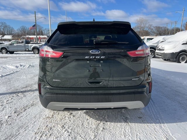Certified 2023 Ford Edge SEL image 3