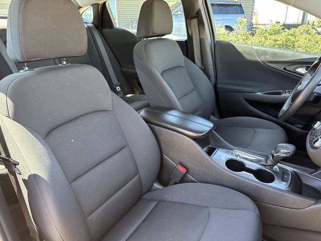 Used 2023 Chevrolet Malibu LT image 13