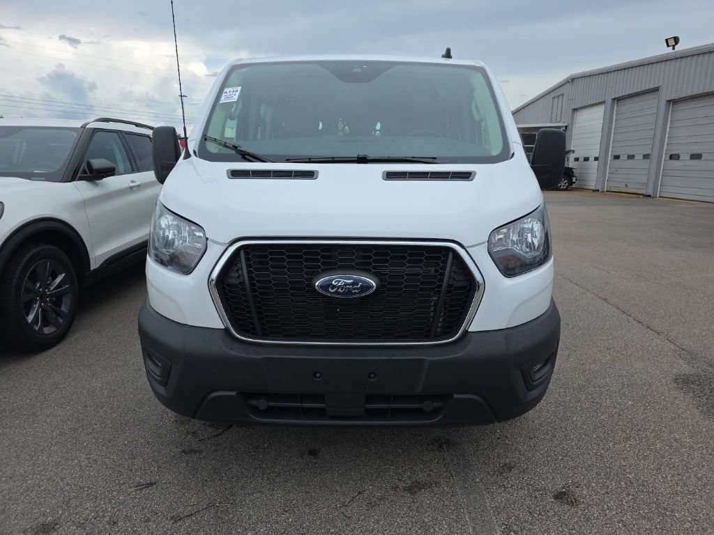 Certified 2025 Ford Transit 250 Low Roof w/ Exterior Upgrade Package RWD image 2