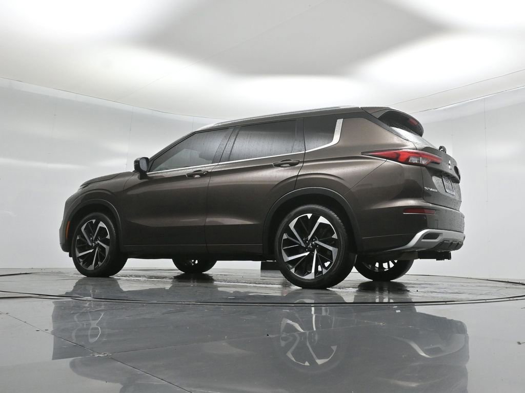 Used 2022 Mitsubishi Outlander SEL image 20