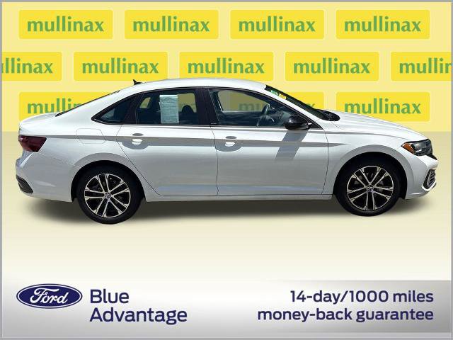 Used 2023 Volkswagen Jetta Sport FWD video 2