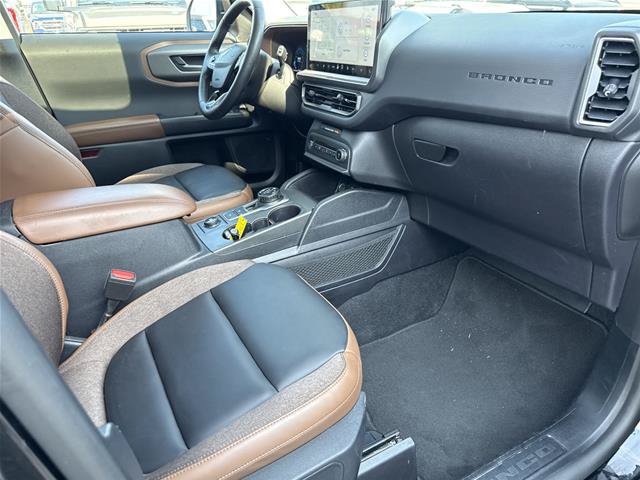 Certified 2025 Ford Bronco Sport Outer Banks w/ Outer Banks Tech Package+ AWD/4WD image 21