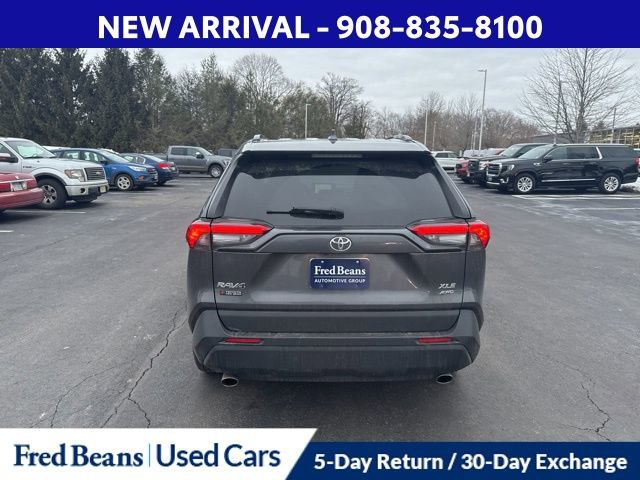 Used 2023 Toyota RAV4 XLE image 7