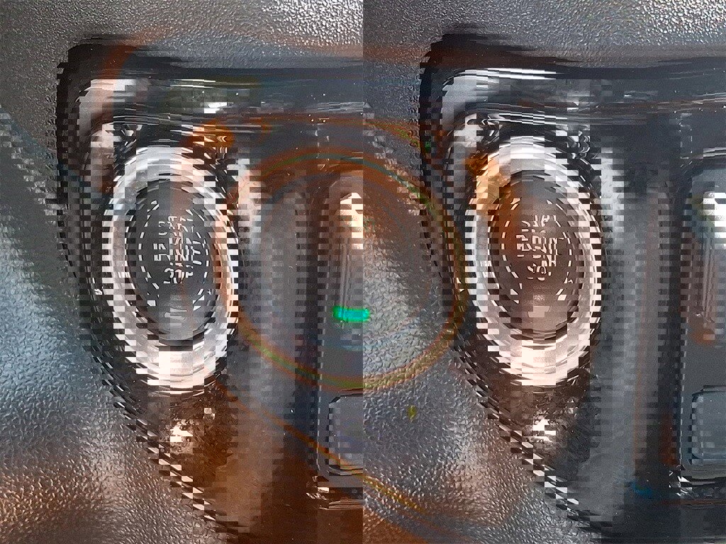 Used 2023 GMC Sierra 1500 SLT w/ SLT Premium Plus Package image 23