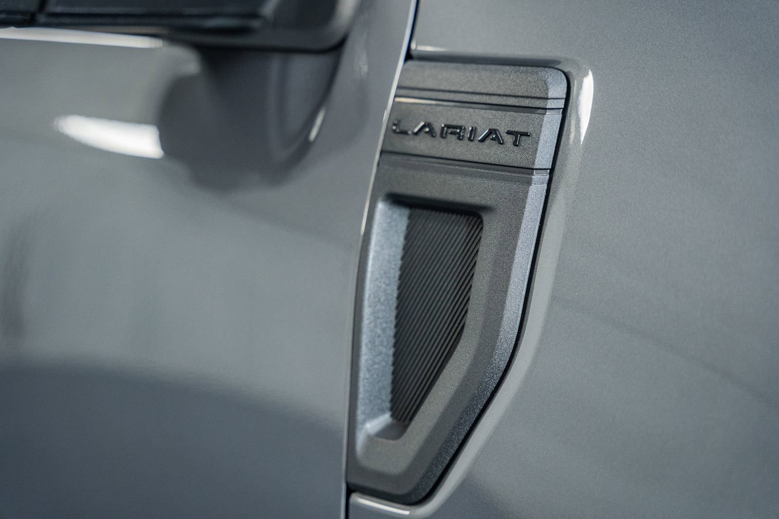 Certified 2026 Ford Maverick Lariat w/ Black Appearance Package image 19