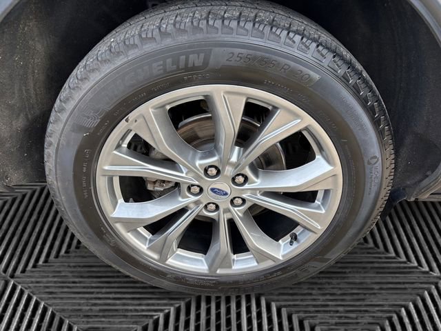 Certified 2022 Ford Explorer XLT w/ Equipment Group 202A AWD/4WD image 14