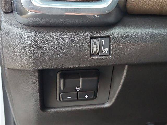 Used 2025 GMC Canyon Denali AWD/4WD image 23