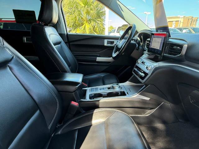 Certified 2022 Ford Explorer XLT w/ Equipment Group 202A image 37