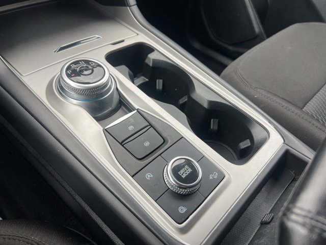 Certified 2023 Ford Explorer XLT w/ Class IV Trailer Tow Package image 16