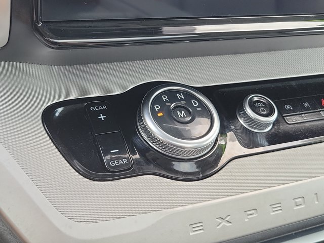 Certified 2025 Ford Expedition Max Active RWD image 33