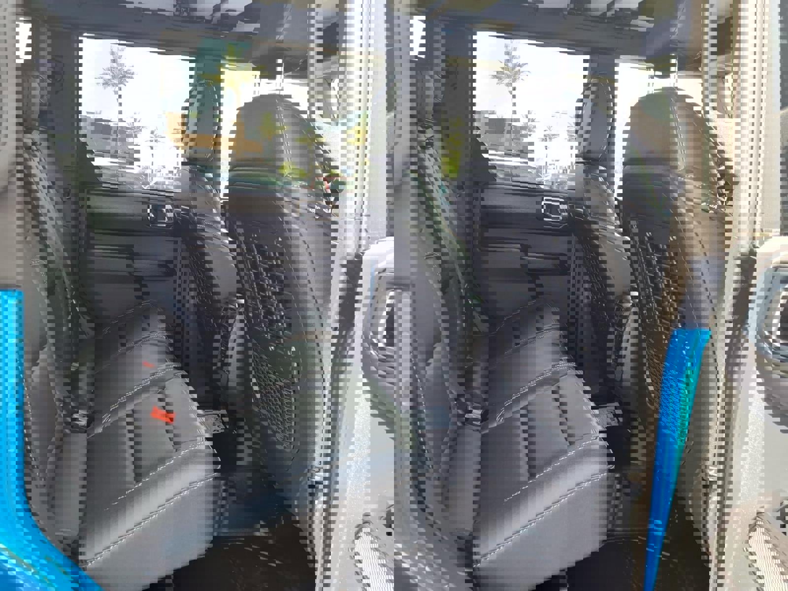 Certified 2025 Ford Bronco Badlands image 14