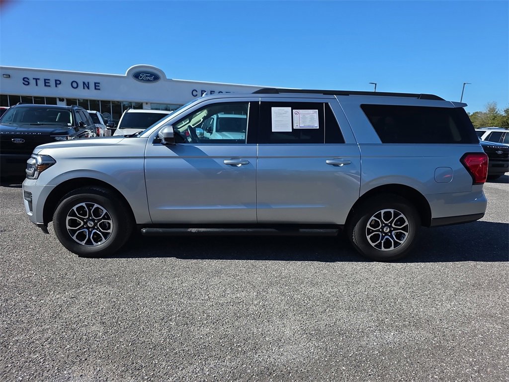 Certified 2023 Ford Expedition Max XLT image 8