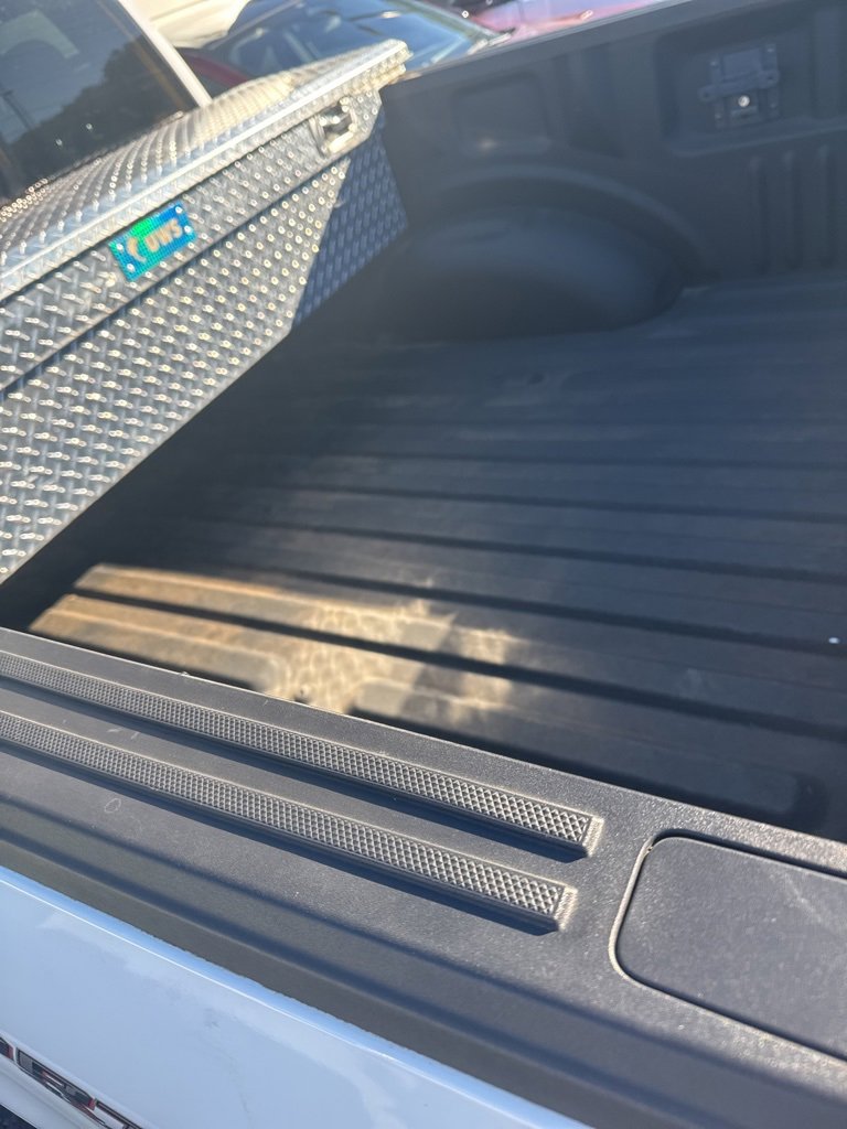 Certified 2021 Ford F150 XLT w/ Equipment Group 302A High image 9