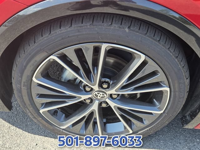 Used 2025 Toyota Prius XLE FWD image 16