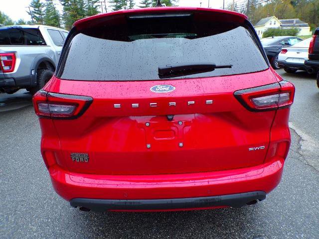 Certified 2023 Ford Escape ST-Line w/ Tech Pack #1 AWD/4WD image 7