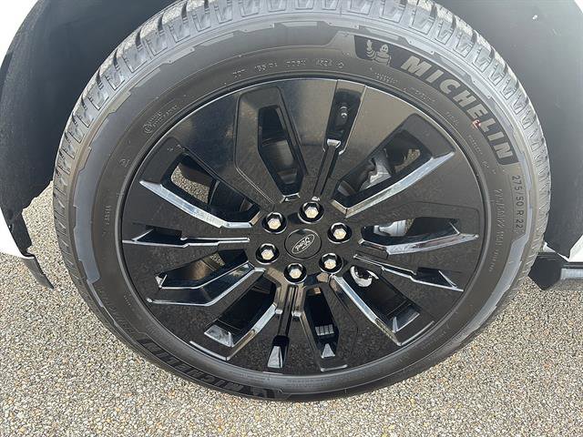 Certified 2025 Ford Expedition Platinum w/ Stealth Appearance Package AWD/4WD image 9