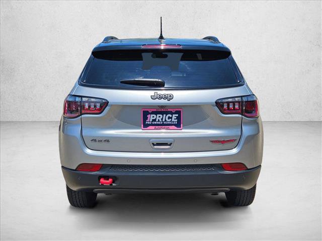 Used 2023 Jeep Compass Trailhawk w/ Sun and Sound Group AWD/4WD image 7