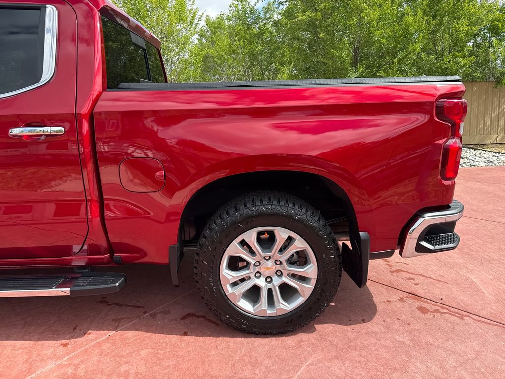 Used 2026 Chevrolet Silverado 1500 LTZ w/ LTZ Convenience Package II AWD/4WD image 36
