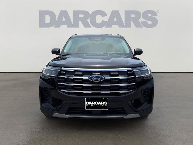 Certified 2025 Ford Explorer Active RWD image 2