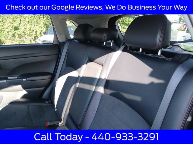 Used 2024 Mitsubishi Outlander Sport SE AWD/4WD image 33