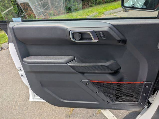 Certified 2025 Ford Bronco Raptor w/ Interior Carbon Fiber Pack AWD/4WD image 11