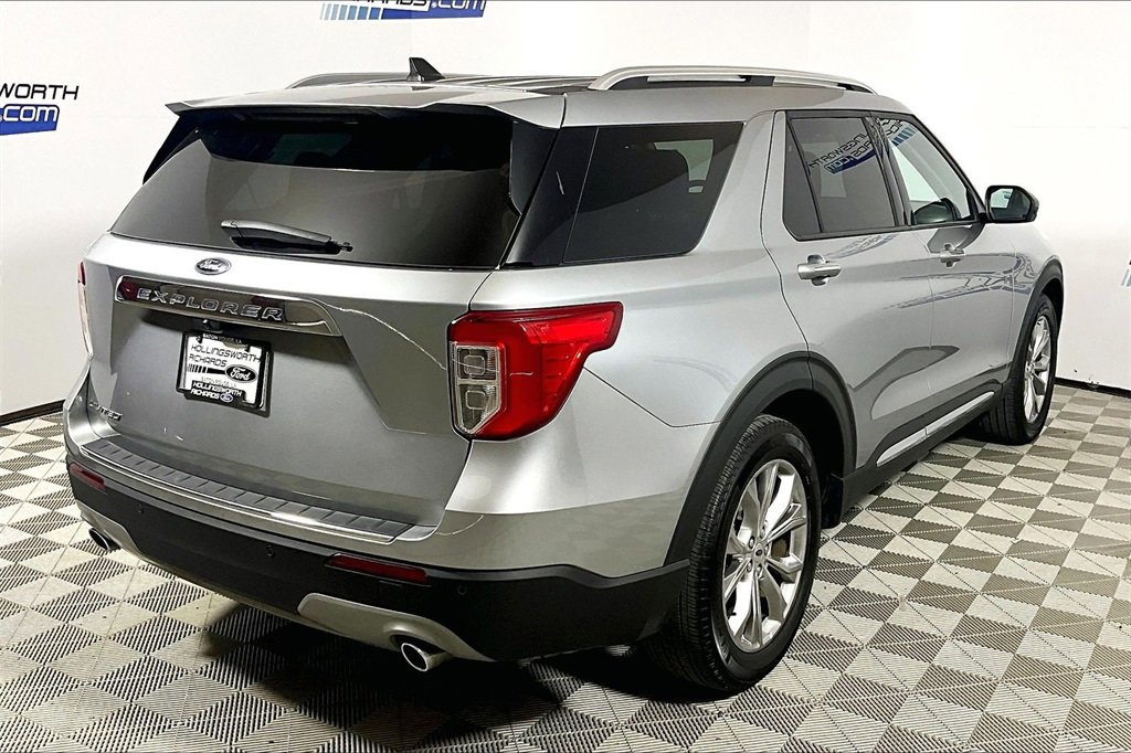 Certified 2024 Ford Explorer Limited image 9