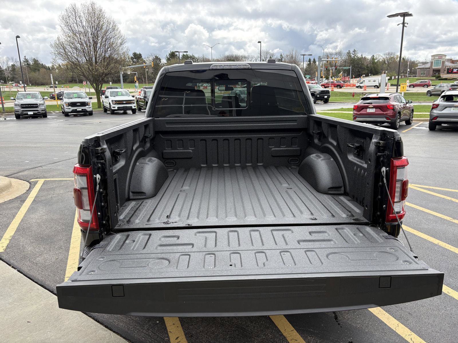 Certified 2022 Ford F150 Raptor w/ Torsen Package image 7