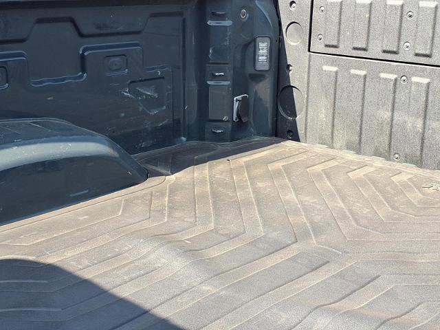 Used 2025 Chevrolet Silverado 2500 LTZ w/ LTZ Premium Package image 7