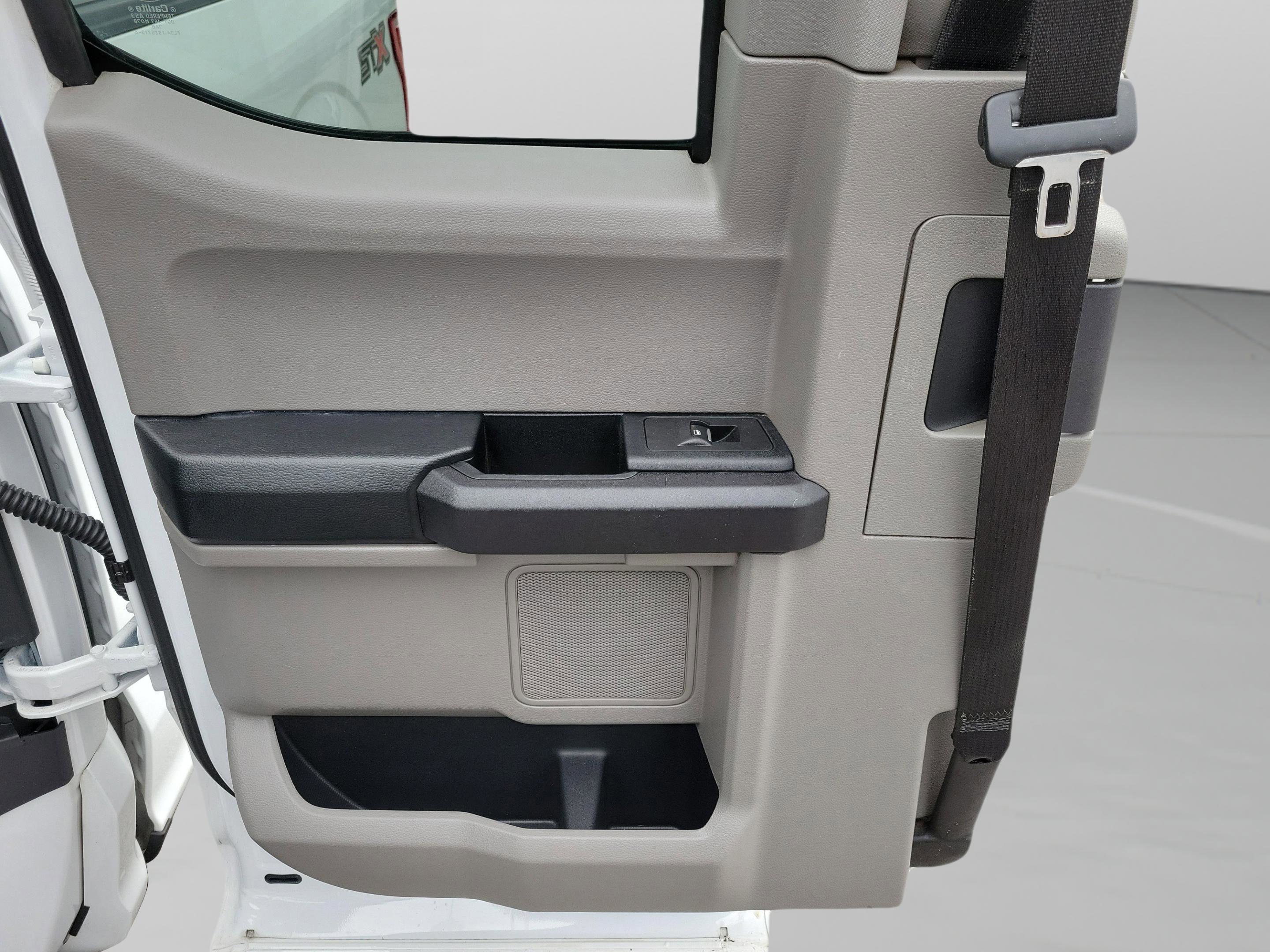 Certified 2018 Ford F150 XL w/ Equipment Group 101A Mid image 22