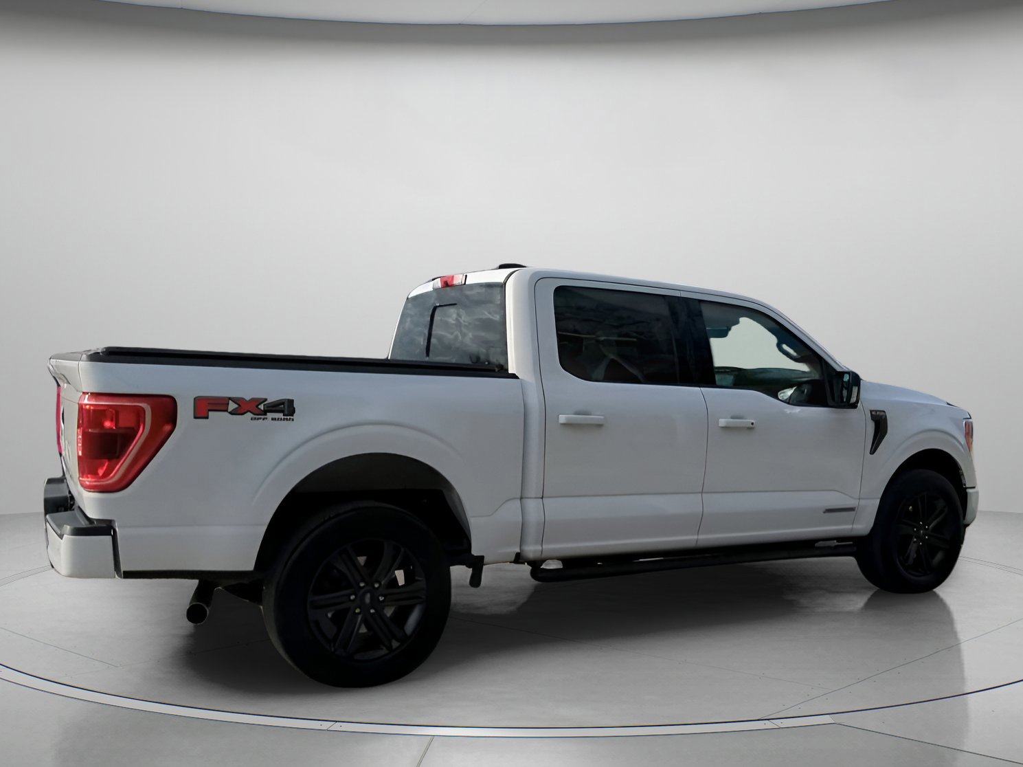 Certified 2021 Ford F150 XLT w/ Equipment Group 302A High image 22