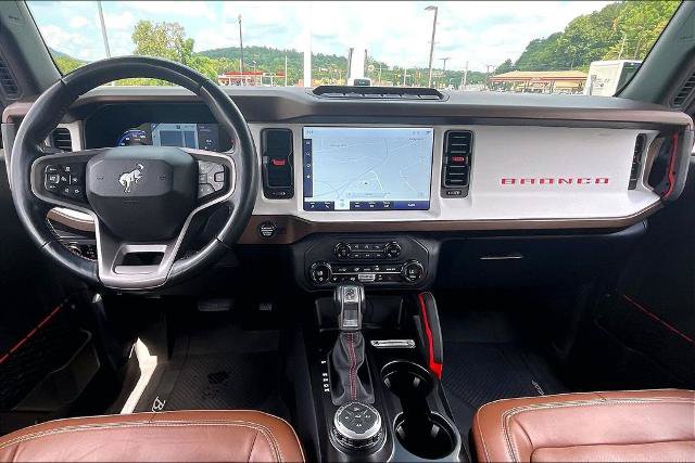 Certified 2023 Ford Bronco Heritage Edition AWD/4WD image 15
