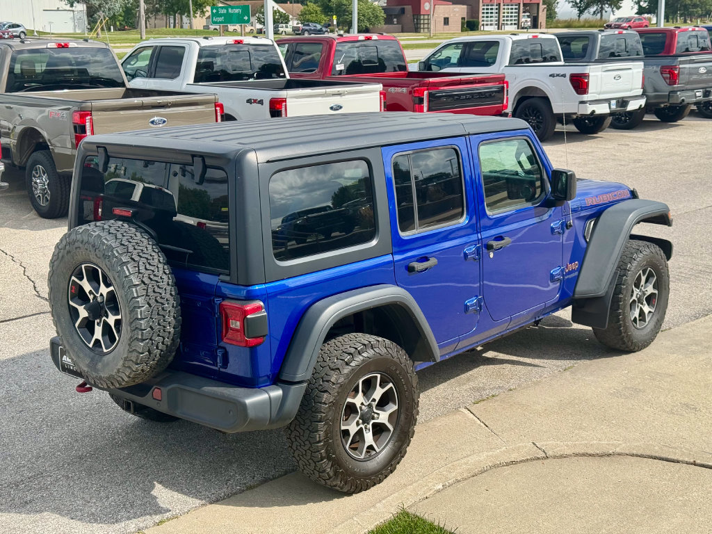 Used 2019 Jeep Wrangler Unlimited Rubicon w/ Uconnect 4C Nav & Sound Group AWD/4WD image 4